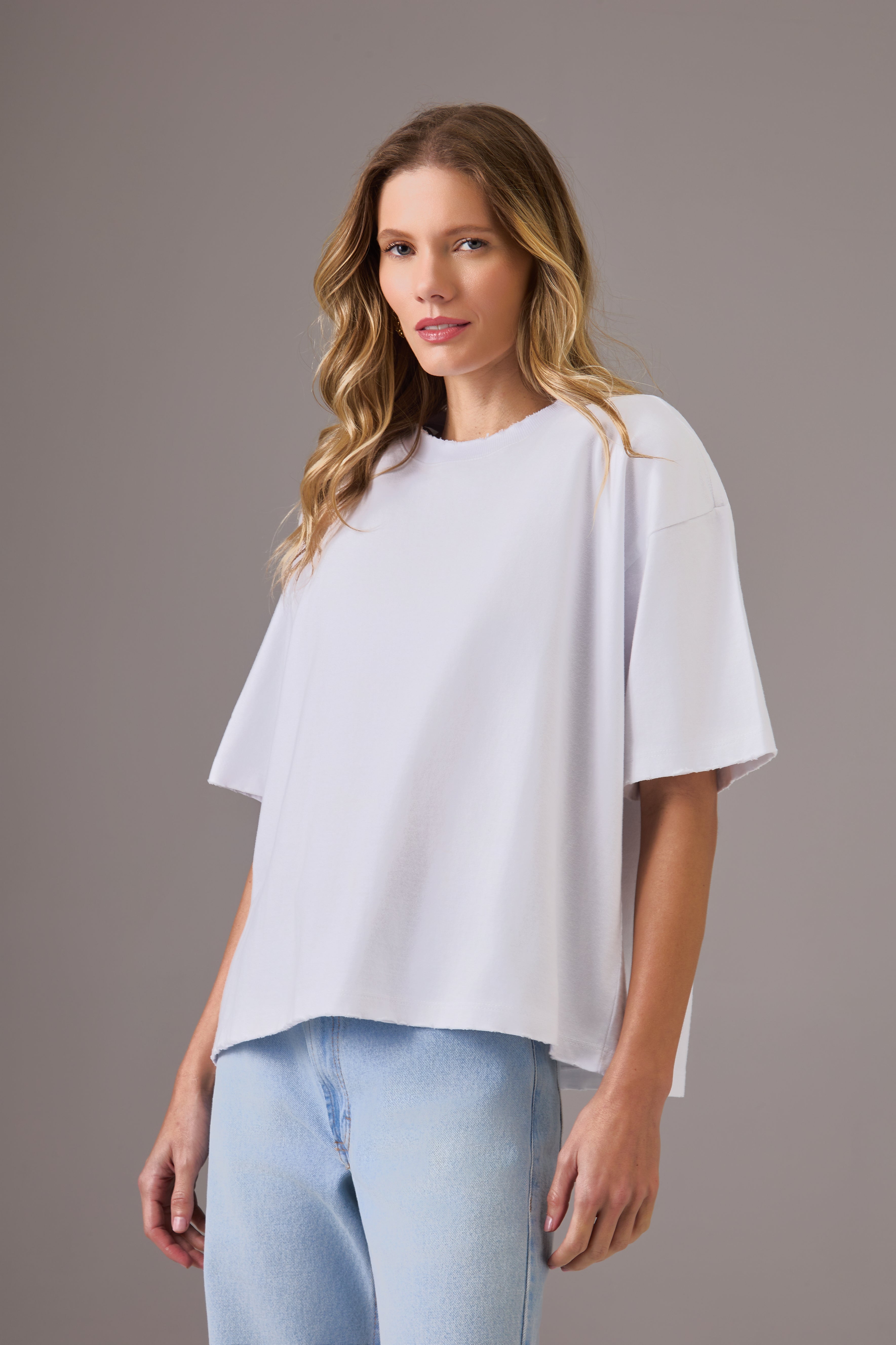 CAMISETA BOXY WHITE