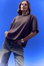 CAMISETA BOXY MARROM STONE